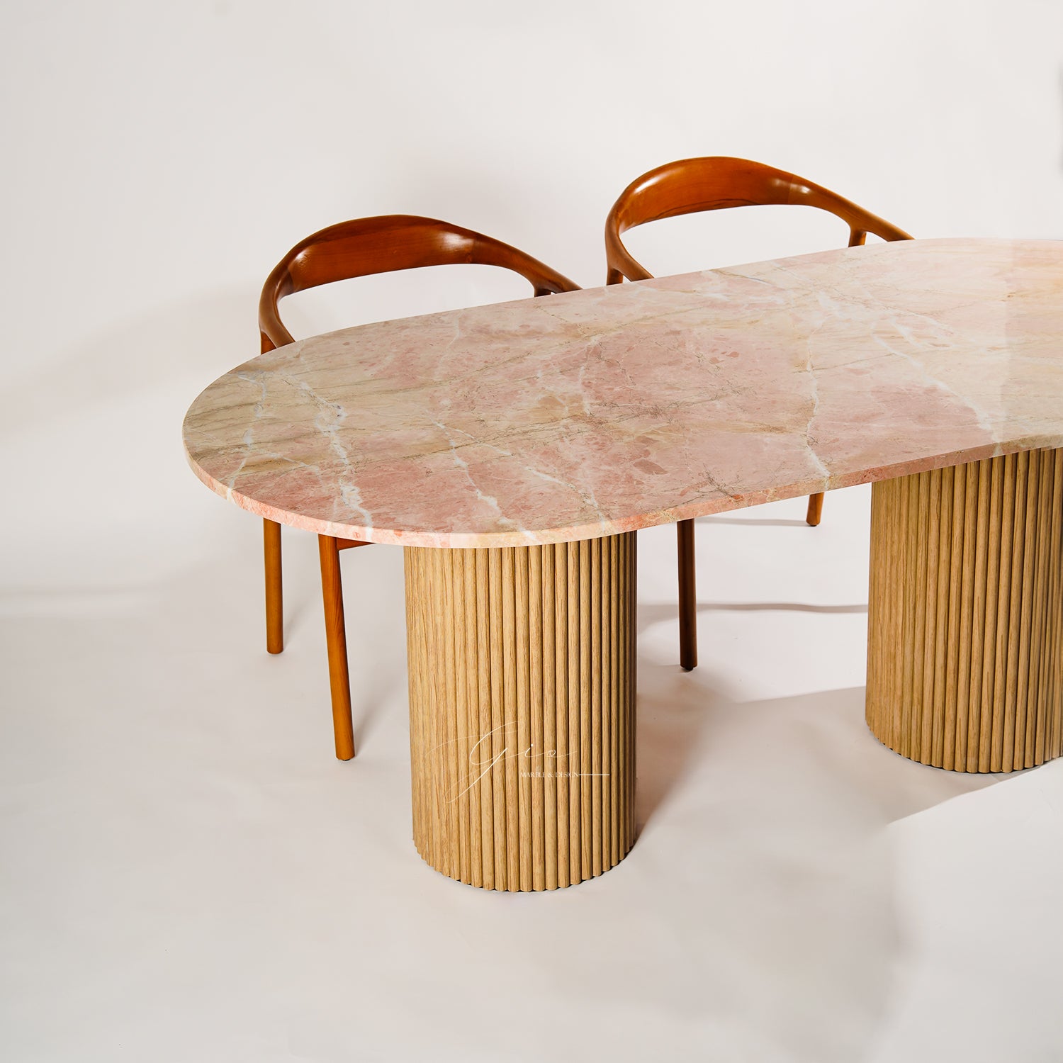 Pera Mermer Yemek Masası