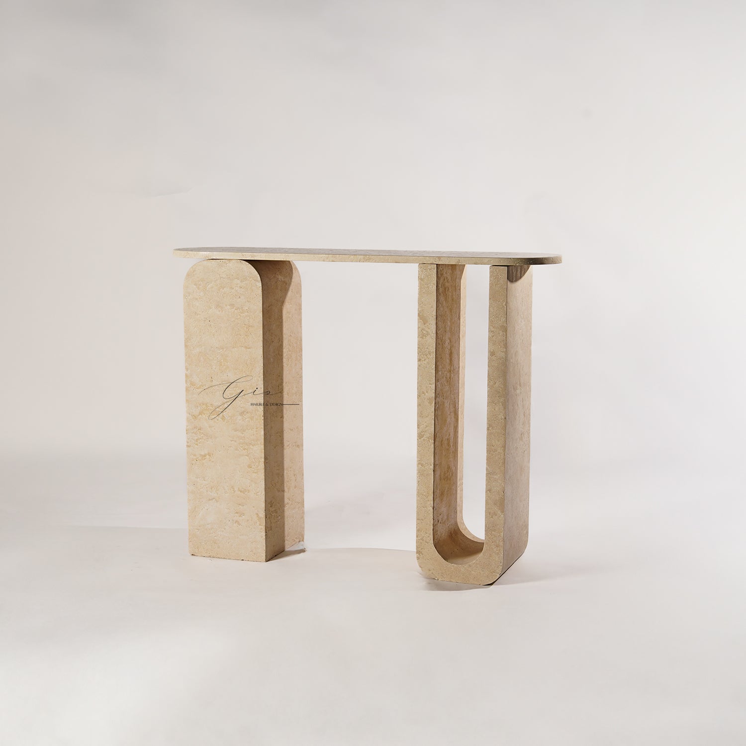 Arven Traverten Dresuar