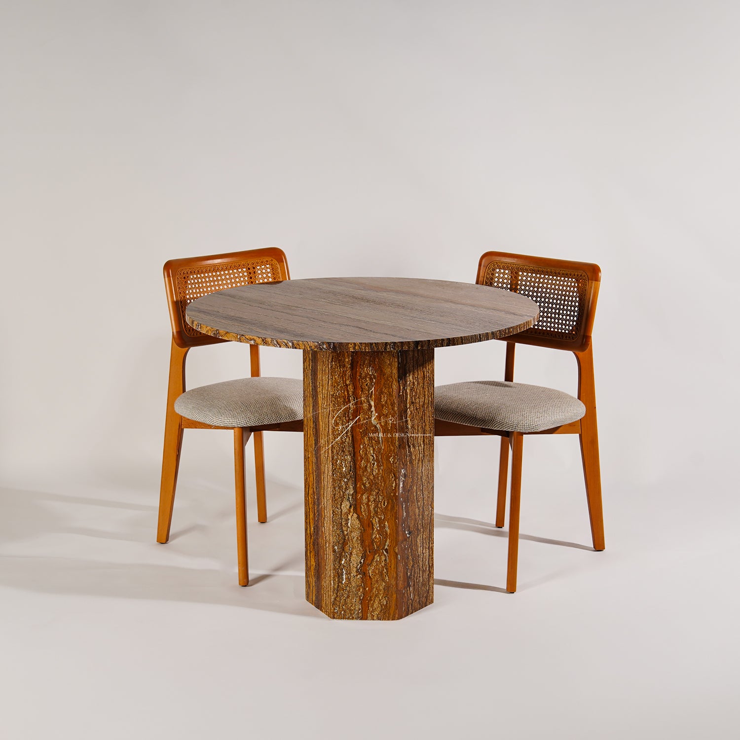 Olivan Mermer Yemek Masası