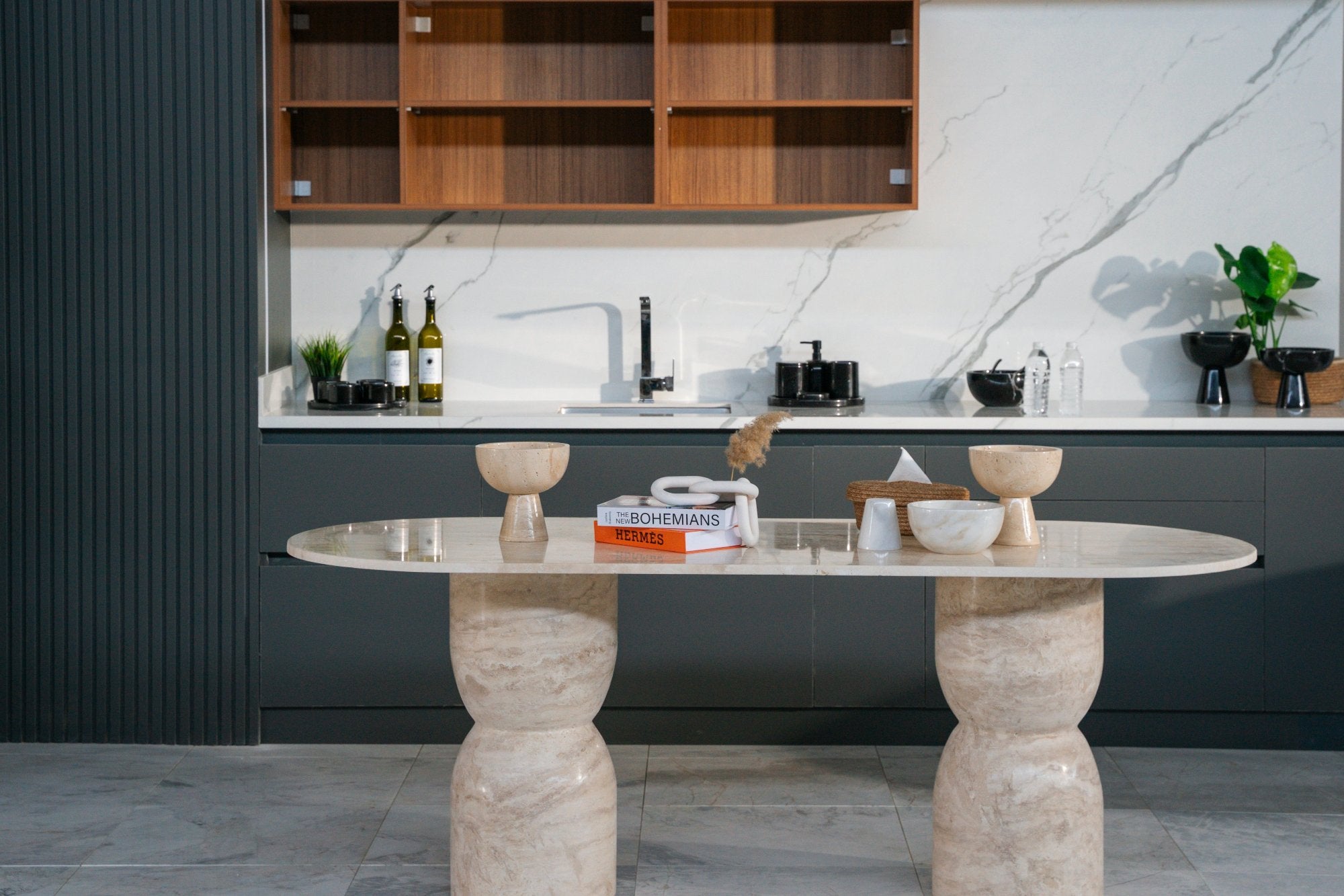 Mesaurea Traverten Yemek Masası